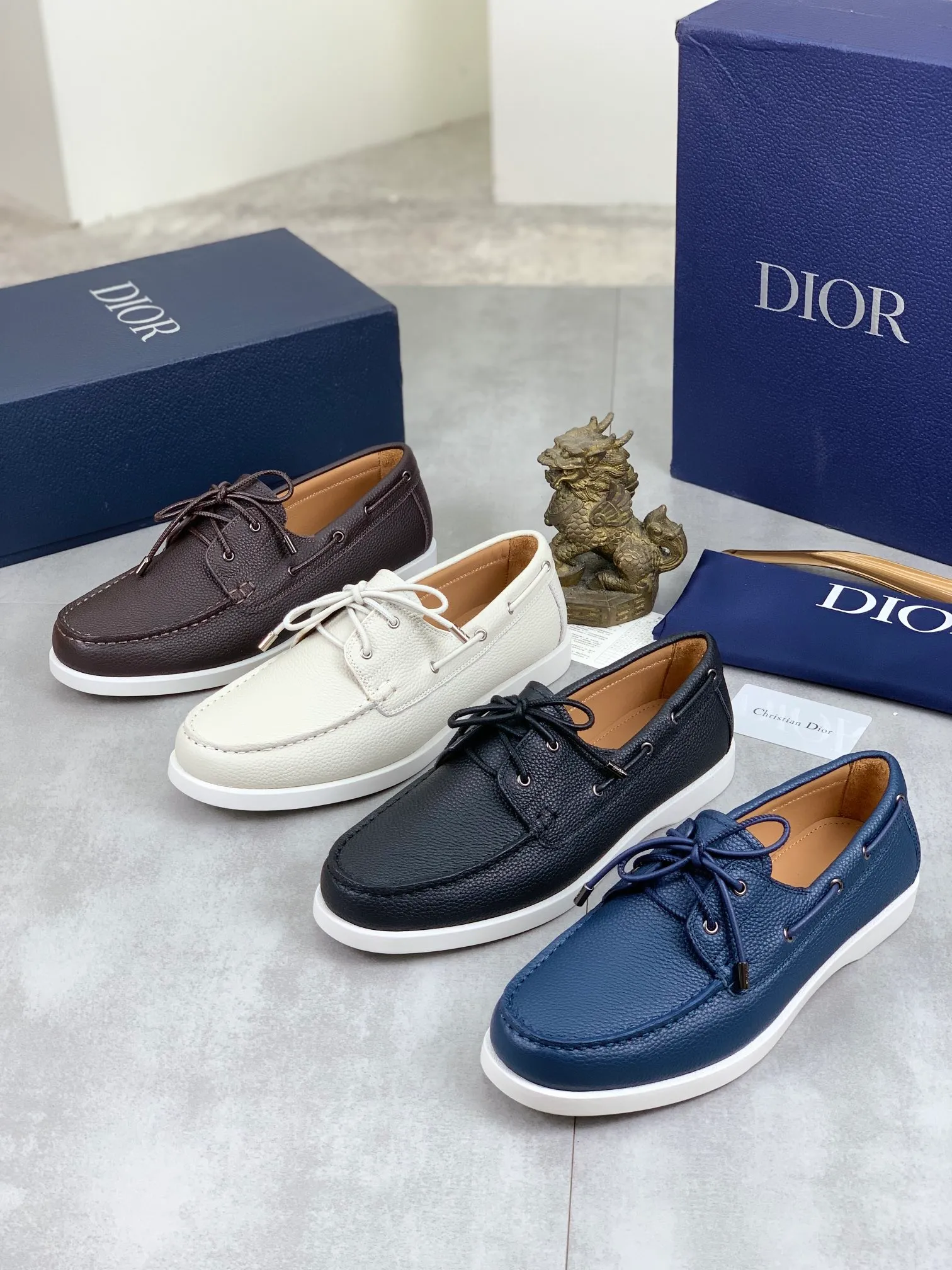 Men's shoes 💰P542 New 💰Higher version 💎💎💎Dior original 1:1 replica! Top Italian purchasing agent! Men's business casual leather shoes, original imported calfskin upper, ultimate texture, gentleman style, imported water-dyed cowhide inside, top-quality original Italian rubber outsole, first-class workmanship, top quality! Size: 39-44 (38 45 customized) 4️⃣ colors available